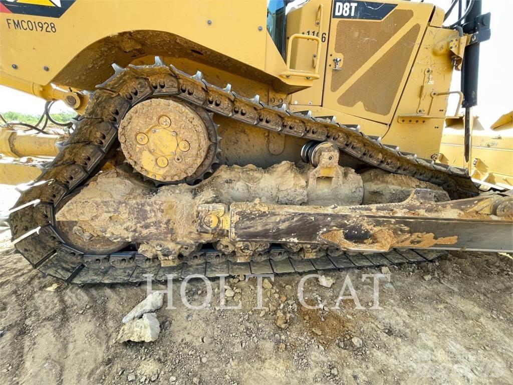 CAT D8T Kāpurķēžu buldozeri