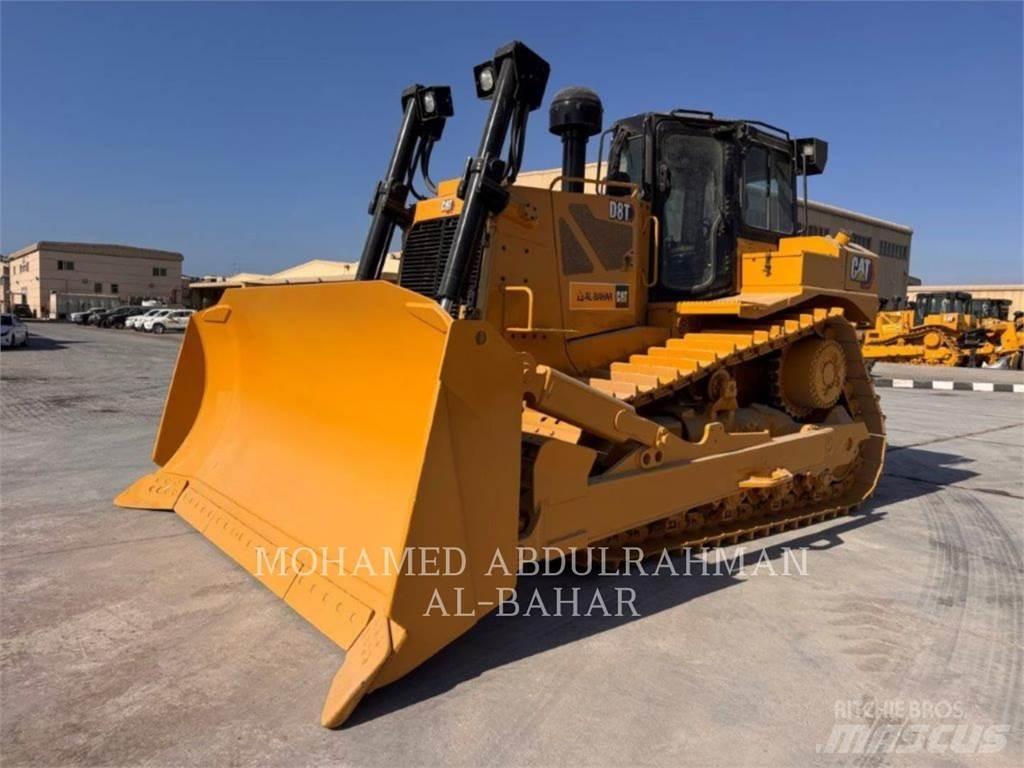 CAT D8T Kāpurķēžu buldozeri