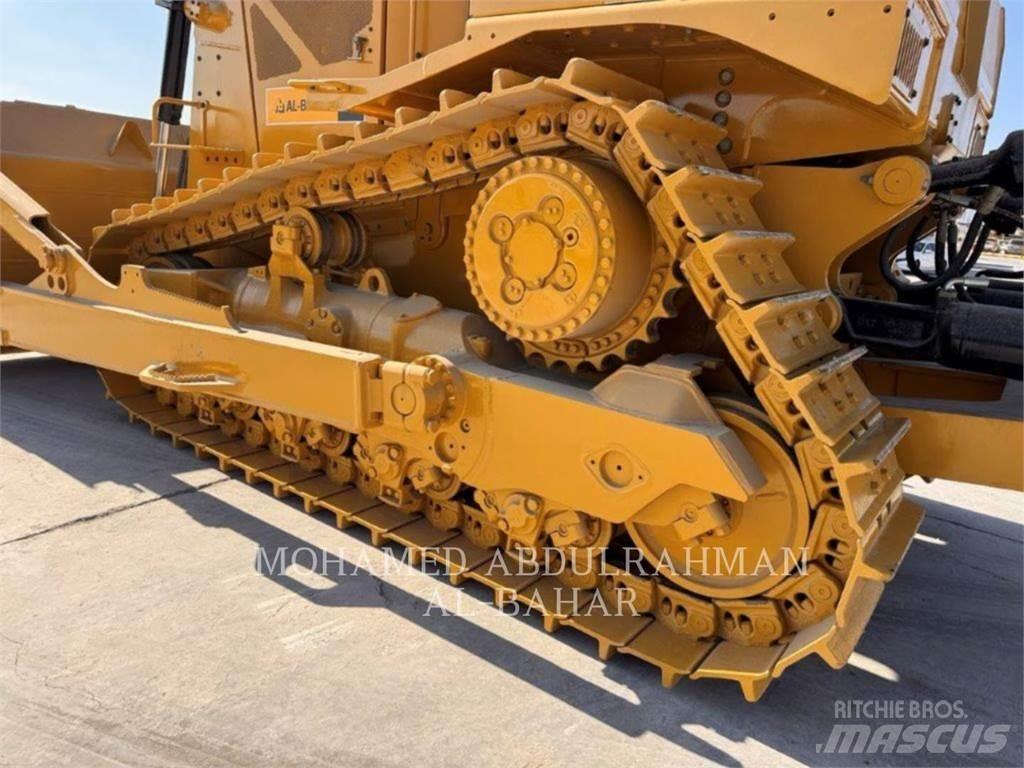 CAT D8T Kāpurķēžu buldozeri