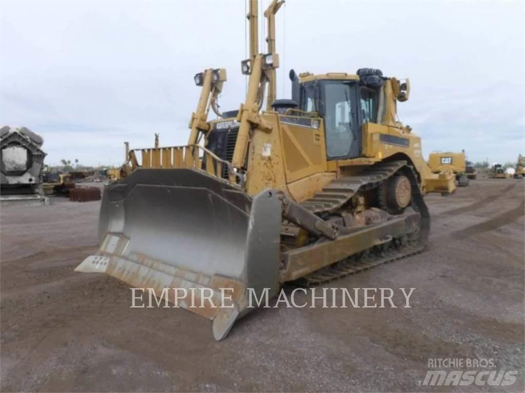 CAT D8T Kāpurķēžu buldozeri