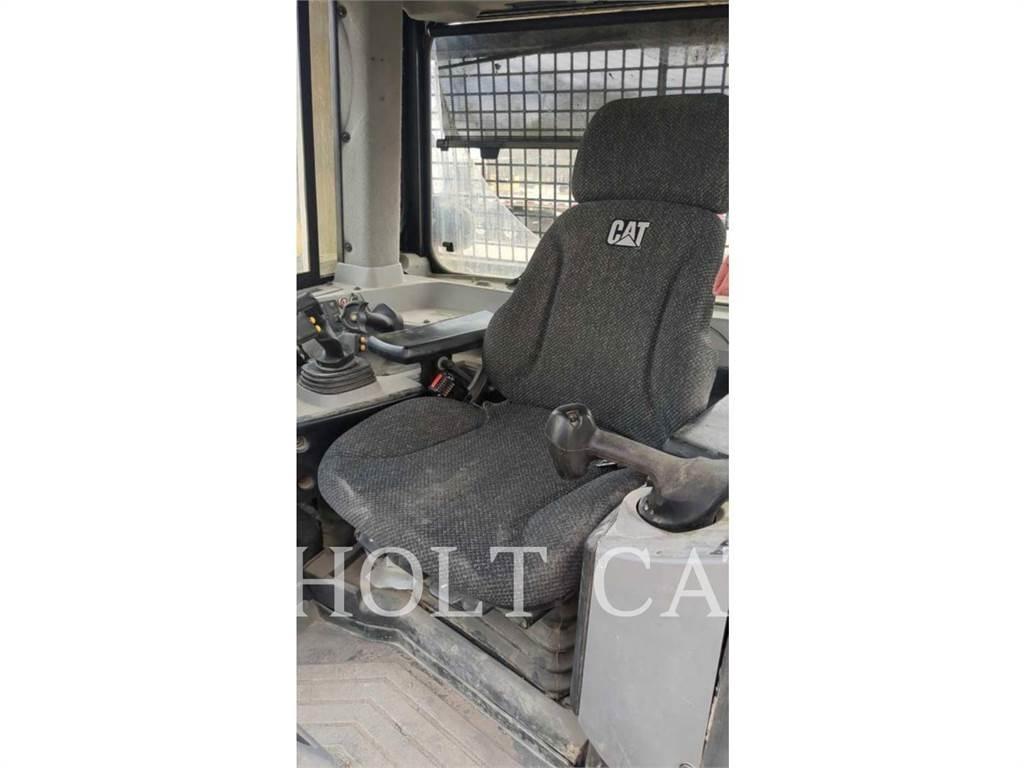 CAT D8T Kāpurķēžu buldozeri