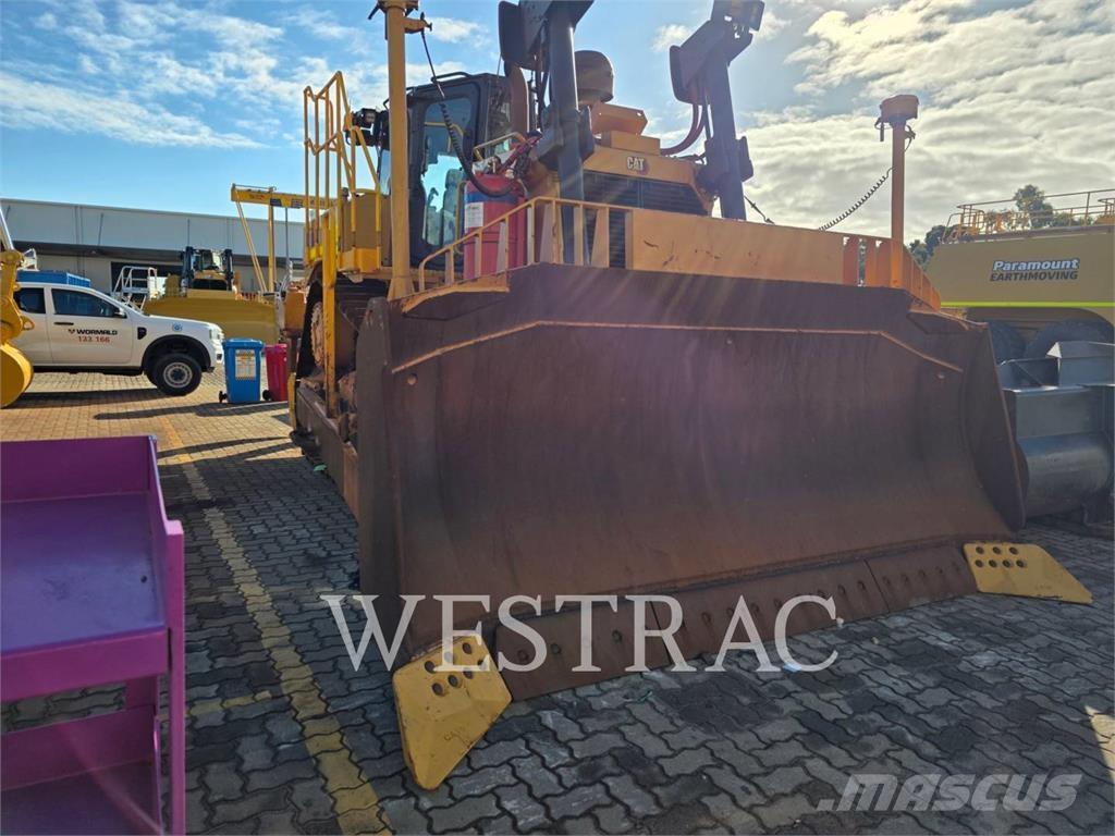 CAT D8T Kāpurķēžu buldozeri
