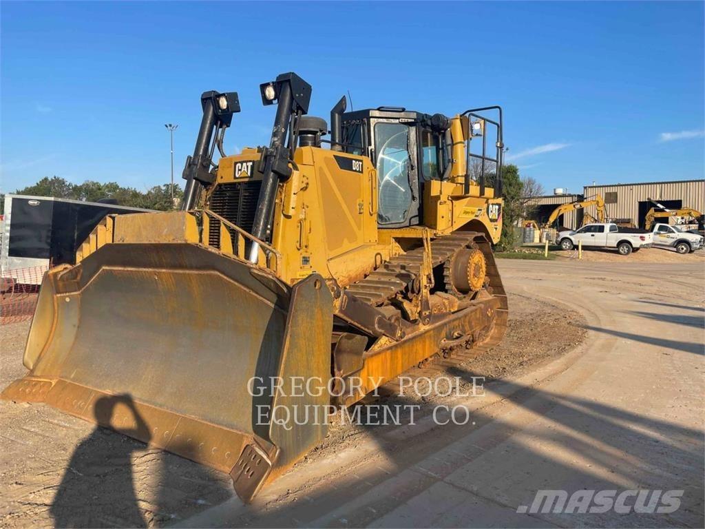 CAT D8T Kāpurķēžu buldozeri