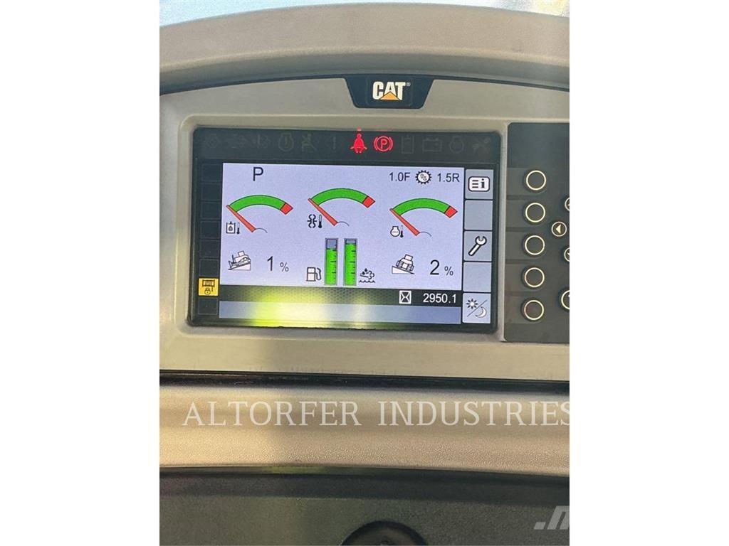 CAT D8T W Kāpurķēžu buldozeri