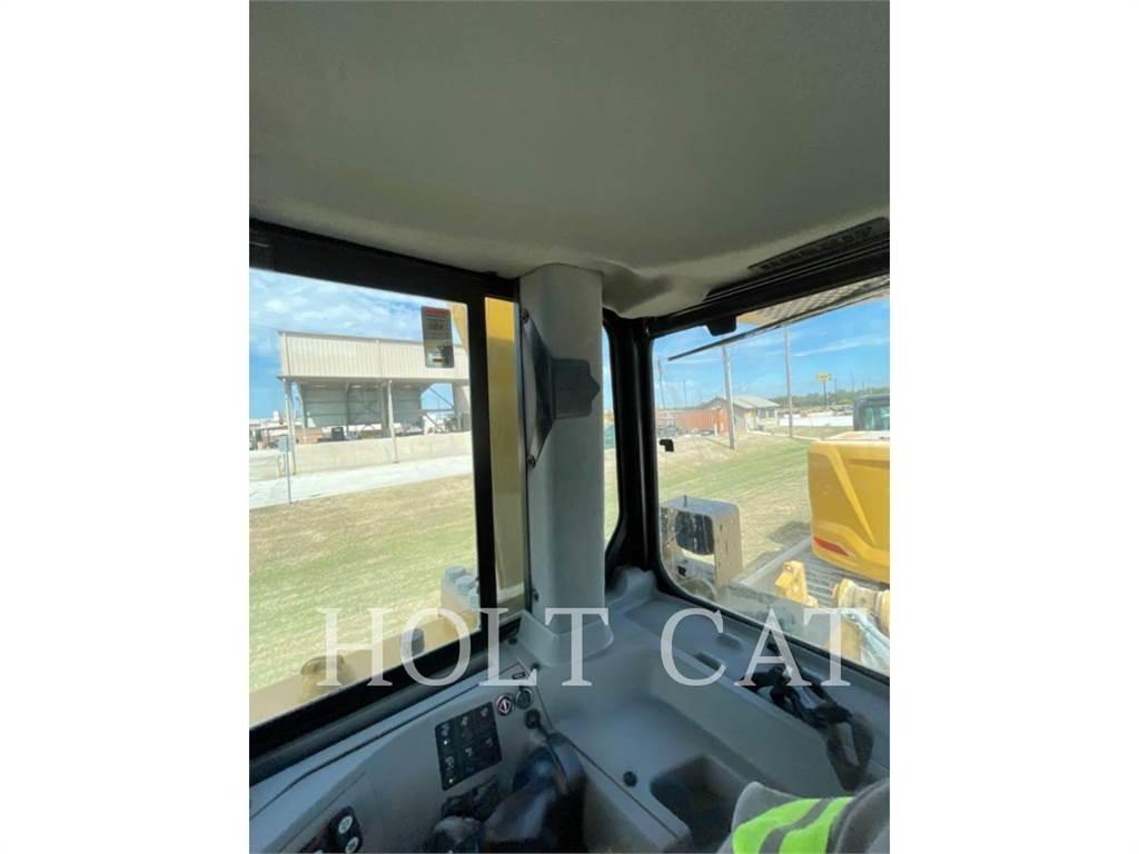 CAT D8T WHA Kāpurķēžu buldozeri