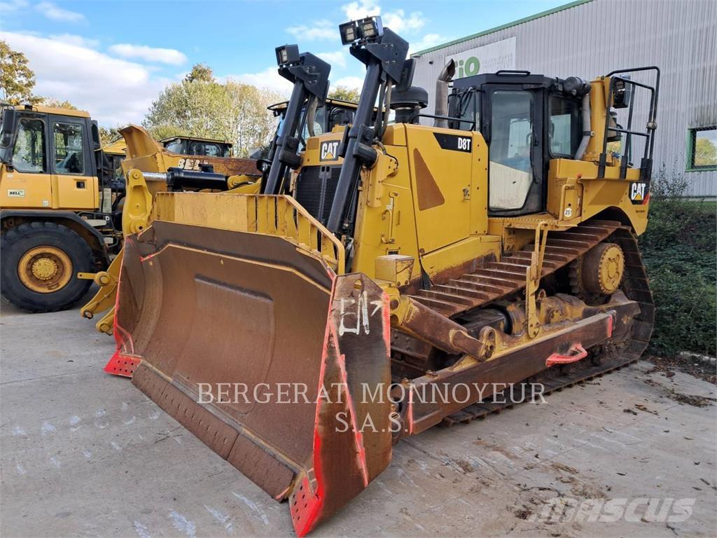 CAT D8T4F Kāpurķēžu buldozeri