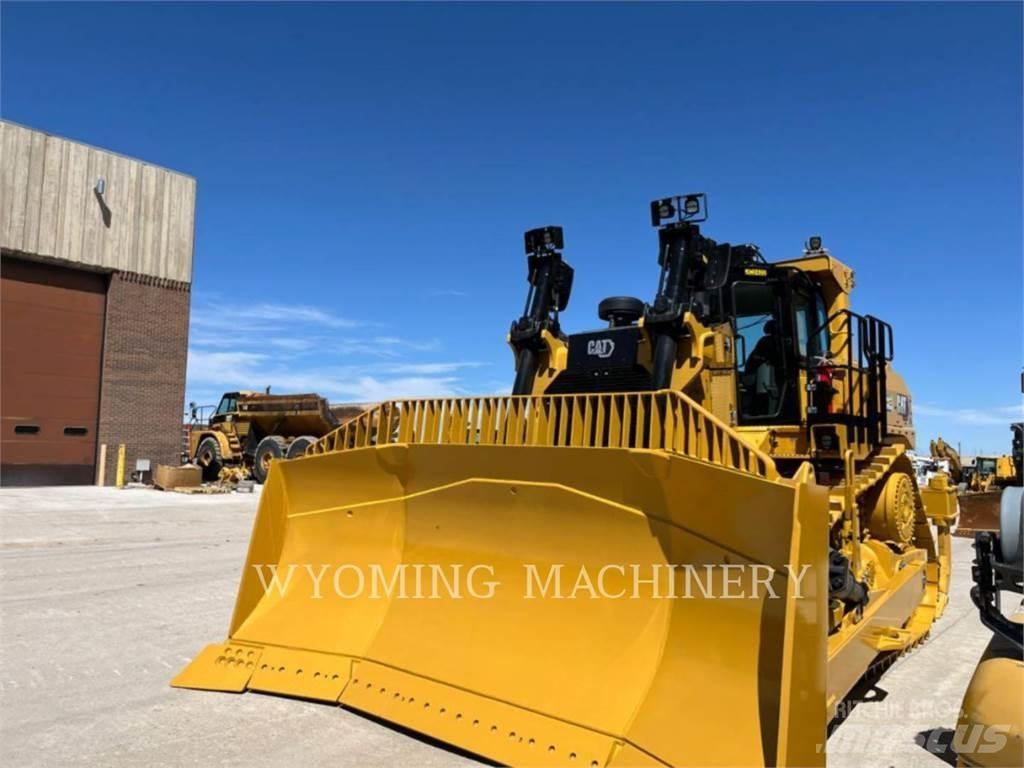 CAT D9 Kāpurķēžu buldozeri