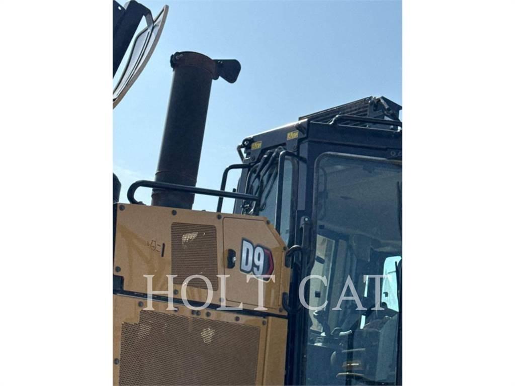 CAT D9 Kāpurķēžu buldozeri