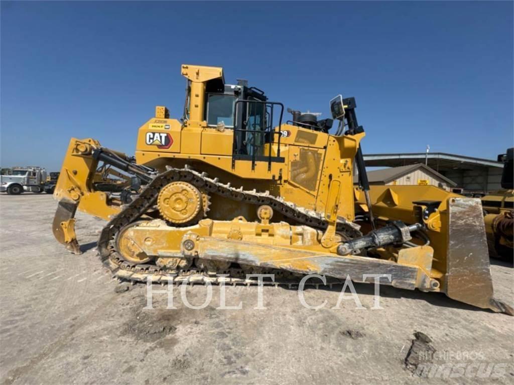 CAT D9 Kāpurķēžu buldozeri