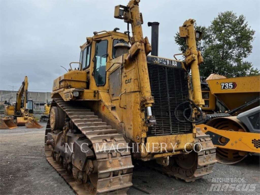 CAT D9N Kāpurķēžu buldozeri