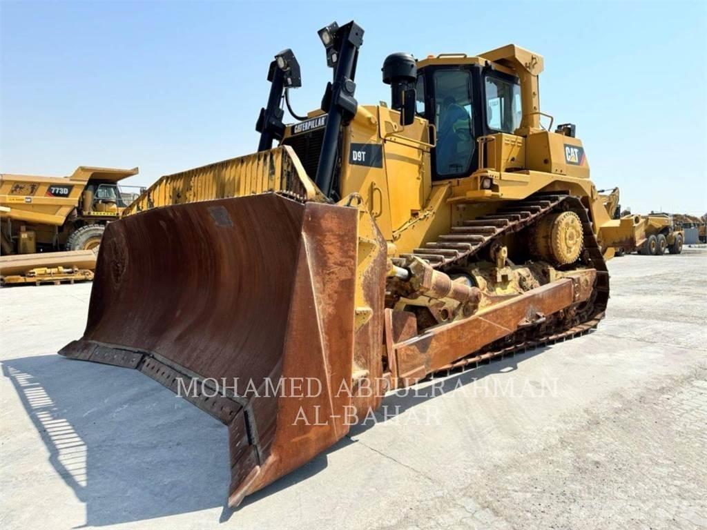 CAT D9T Kāpurķēžu buldozeri