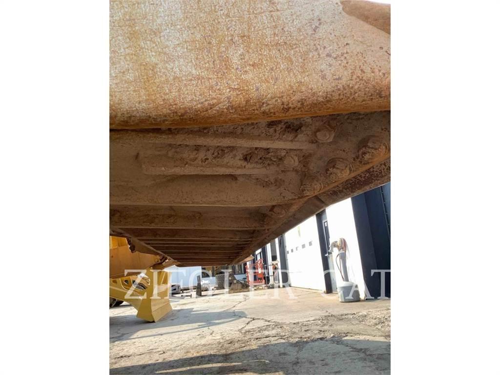 CAT D9T Kāpurķēžu buldozeri