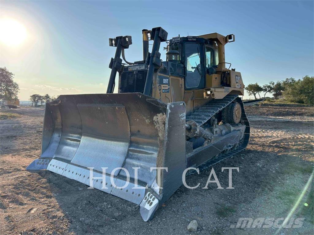 CAT D9T Kāpurķēžu buldozeri