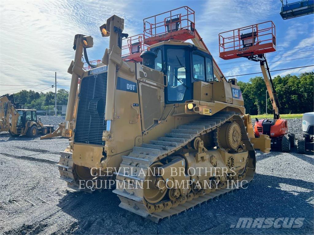 CAT D9T Kāpurķēžu buldozeri
