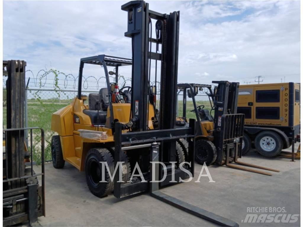 CAT DP70NM Tehnika ar dīzeļa dzinēju