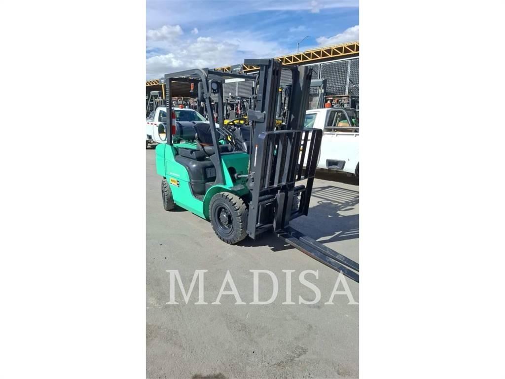 CAT FG25N5 Autokrāvēji - citi