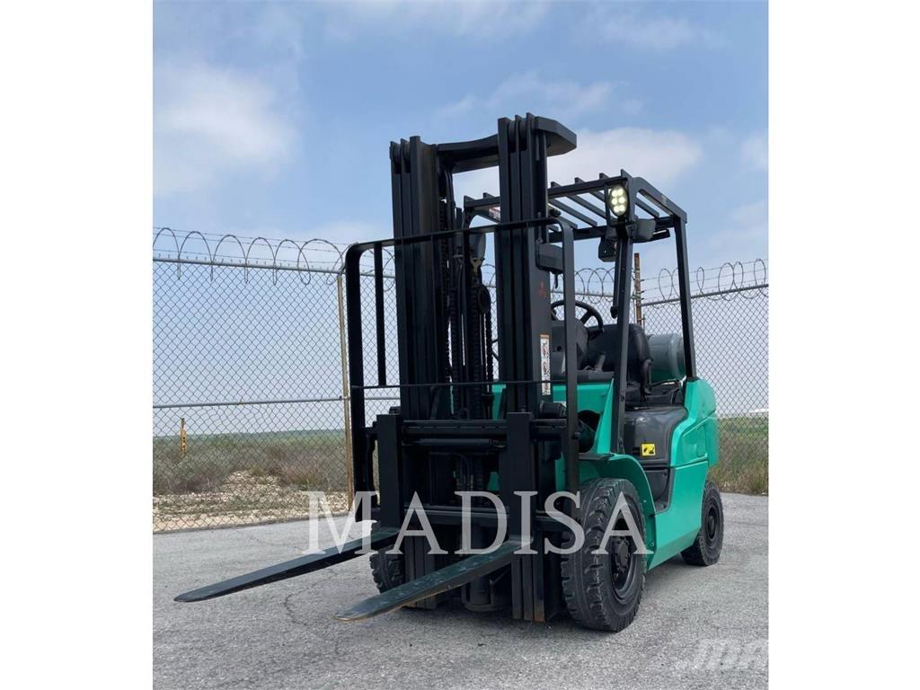CAT FG25N5-GLE Autokrāvēji - citi
