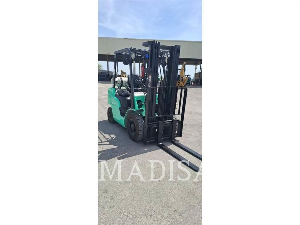 CAT FG25N5-LE Autokrāvēji - citi
