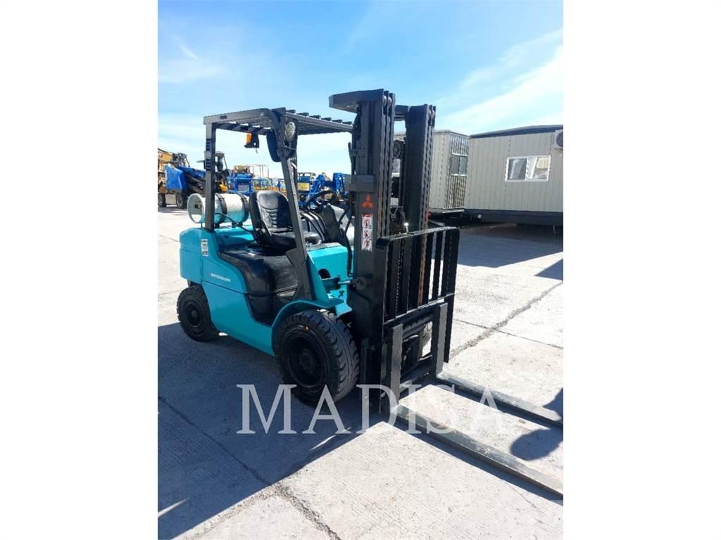 CAT FG30N5-LE Autokrāvēji - citi