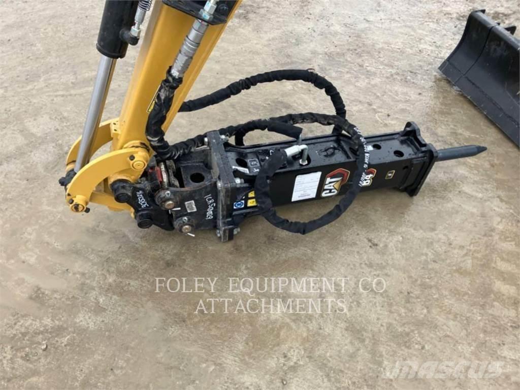 CAT HBB4-302F Kāpurķēžu ekskavatori