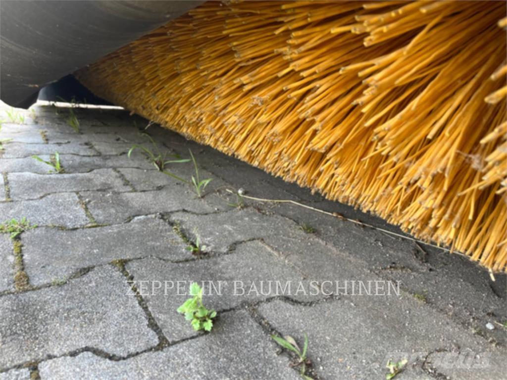 CAT KEHRMASCHINE BU118 Birstes