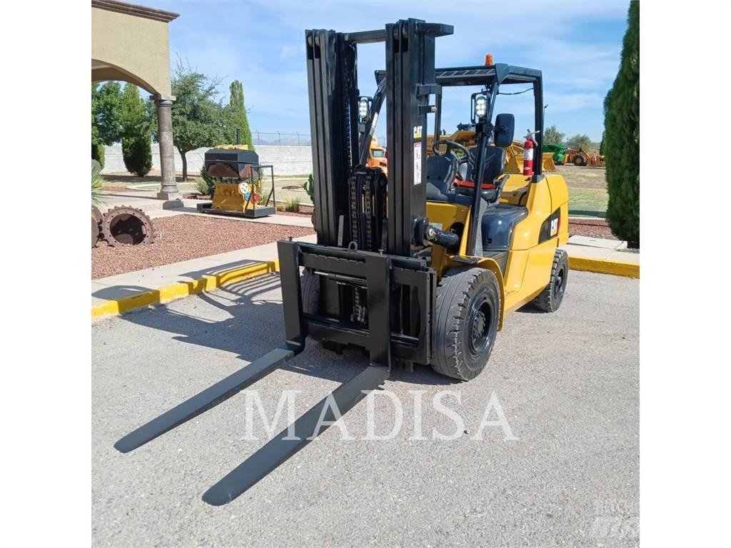 CAT LIFT TRUCKS DP50NM Tehnika ar dīzeļa dzinēju
