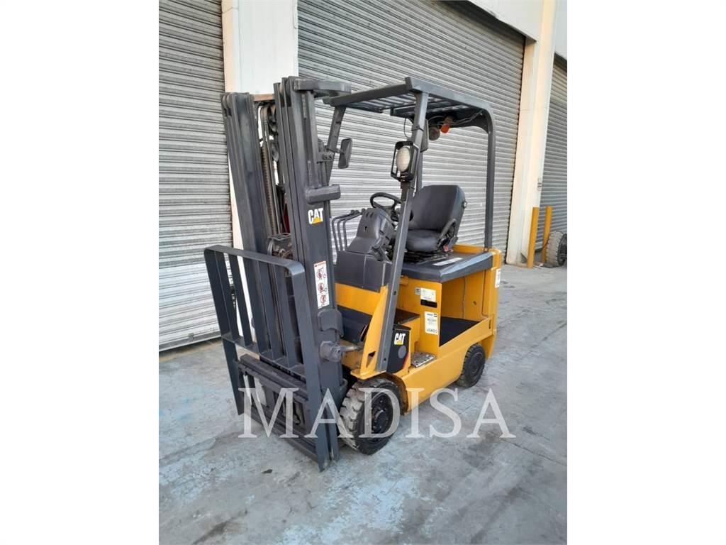 CAT LIFT TRUCKS E3500-AC Autokrāvēji - citi