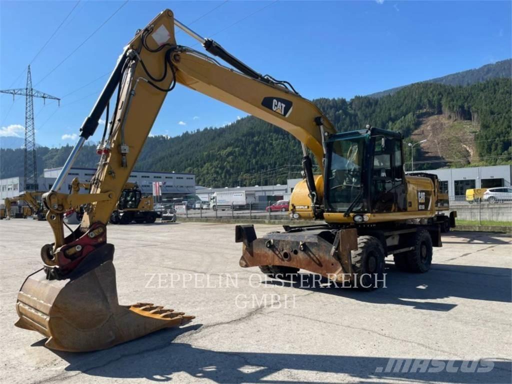 CAT M316D Ekskavatori uz riteņiem