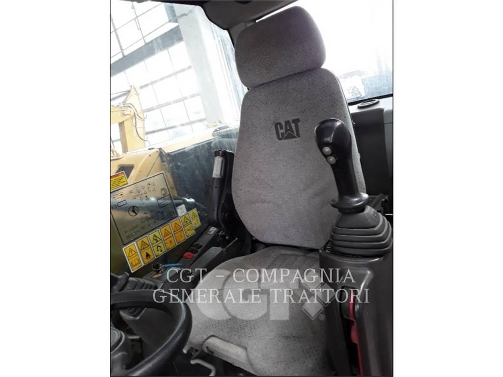 CAT M316F Ekskavatori uz riteņiem
