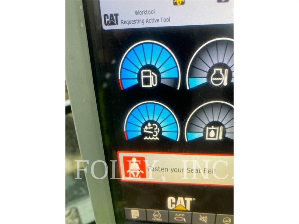 CAT M318F Ekskavatori uz riteņiem