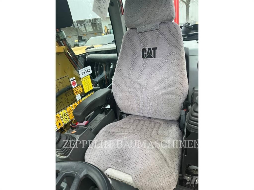 CAT M320F Ekskavatori uz riteņiem