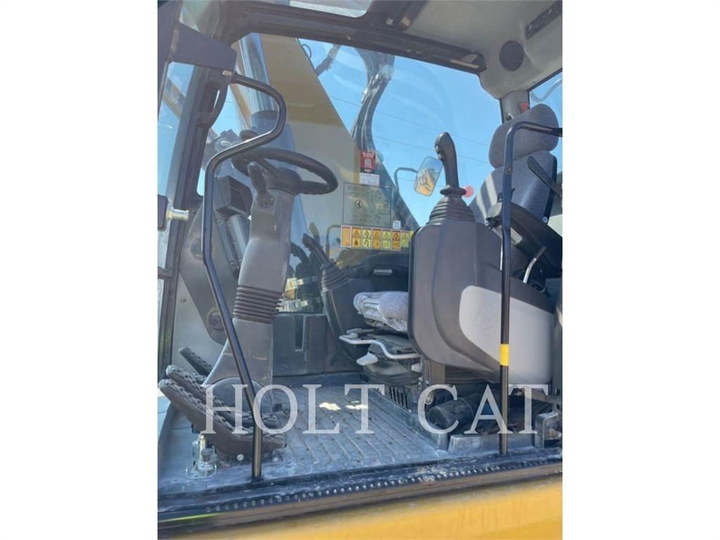 CAT M322F Ekskavatori uz riteņiem