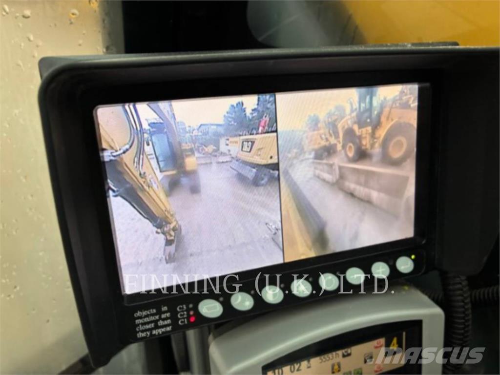 CAT MH3024 Demontāžas ekskavators