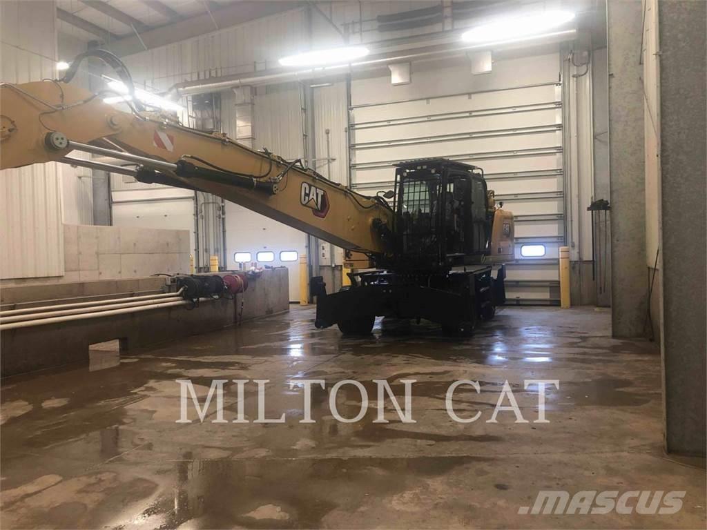 CAT MH3026 Ekskavatori uz riteņiem