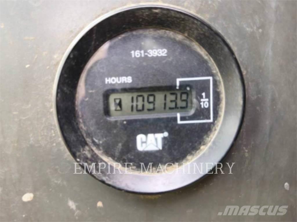 CAT MH3059 Kāpurķēžu ekskavatori