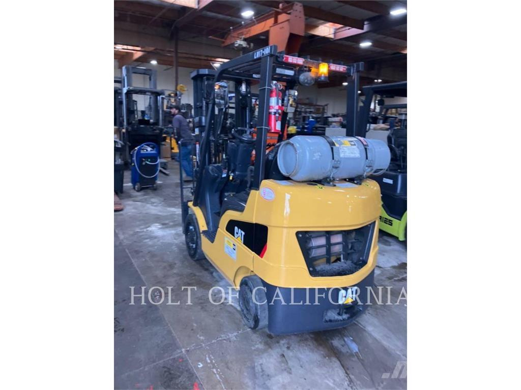 CAT MITSUBISHI C6000-LE Autokrāvēji - citi