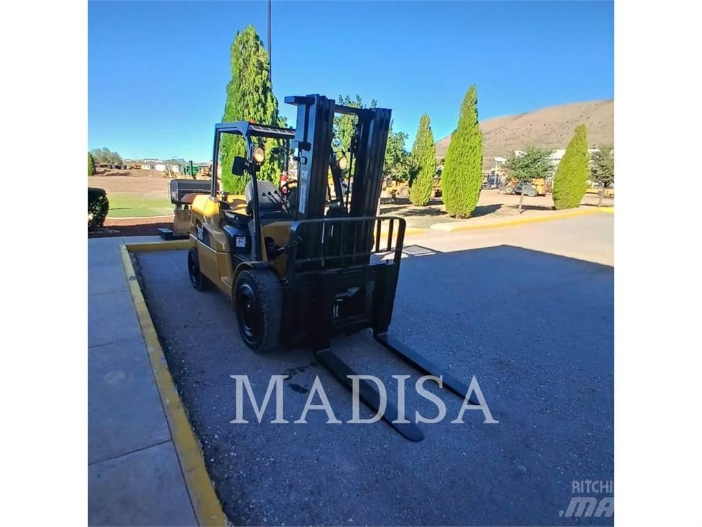 CAT MITSUBISHI PD11000 Tehnika ar dīzeļa dzinēju