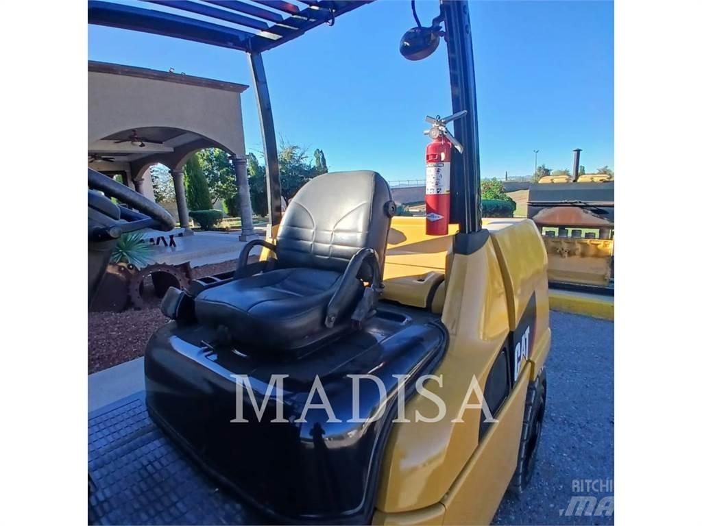 CAT MITSUBISHI PD11000 Tehnika ar dīzeļa dzinēju