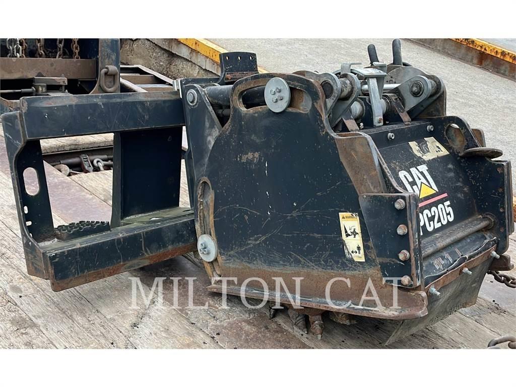 CAT PC205 COLD PLANER Šļūces