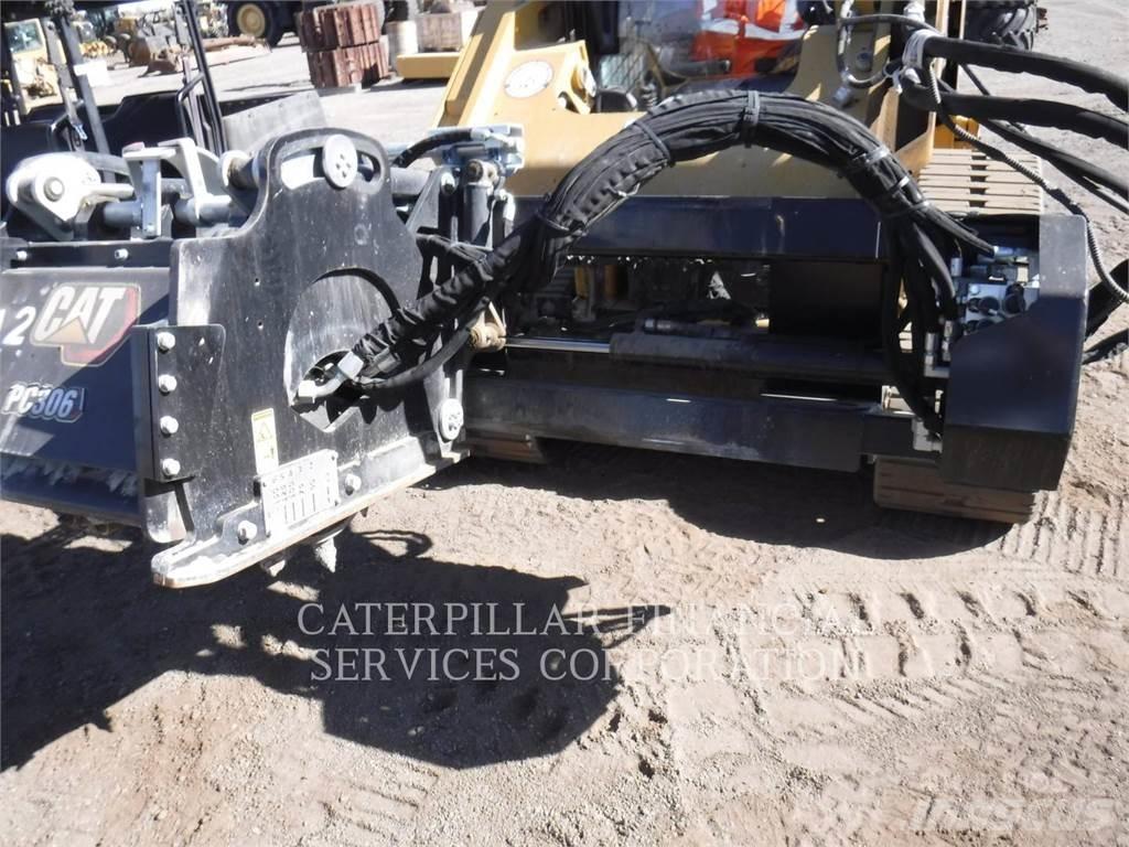 CAT PC306 Šļūces