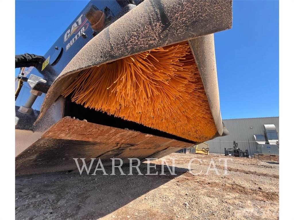 CAT PICK-UP SWEEPER Birstes