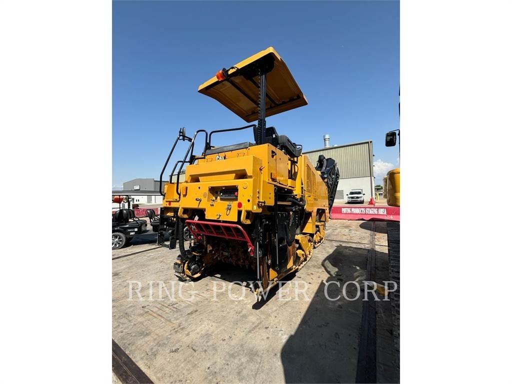 CAT PM312 Asfalta savācējs