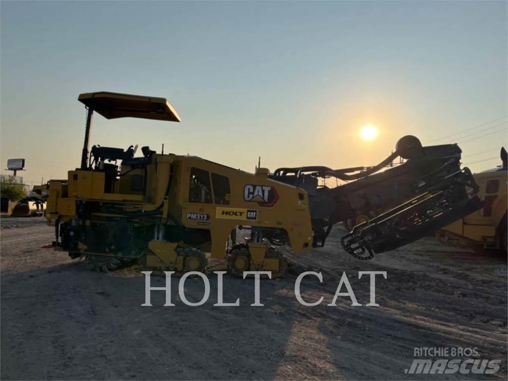CAT PM313 Asfalta savācējs