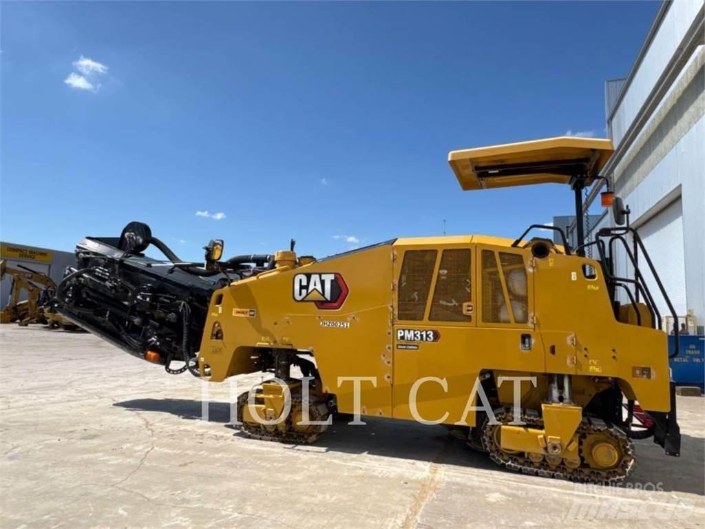 CAT PM313 Asfalta savācējs