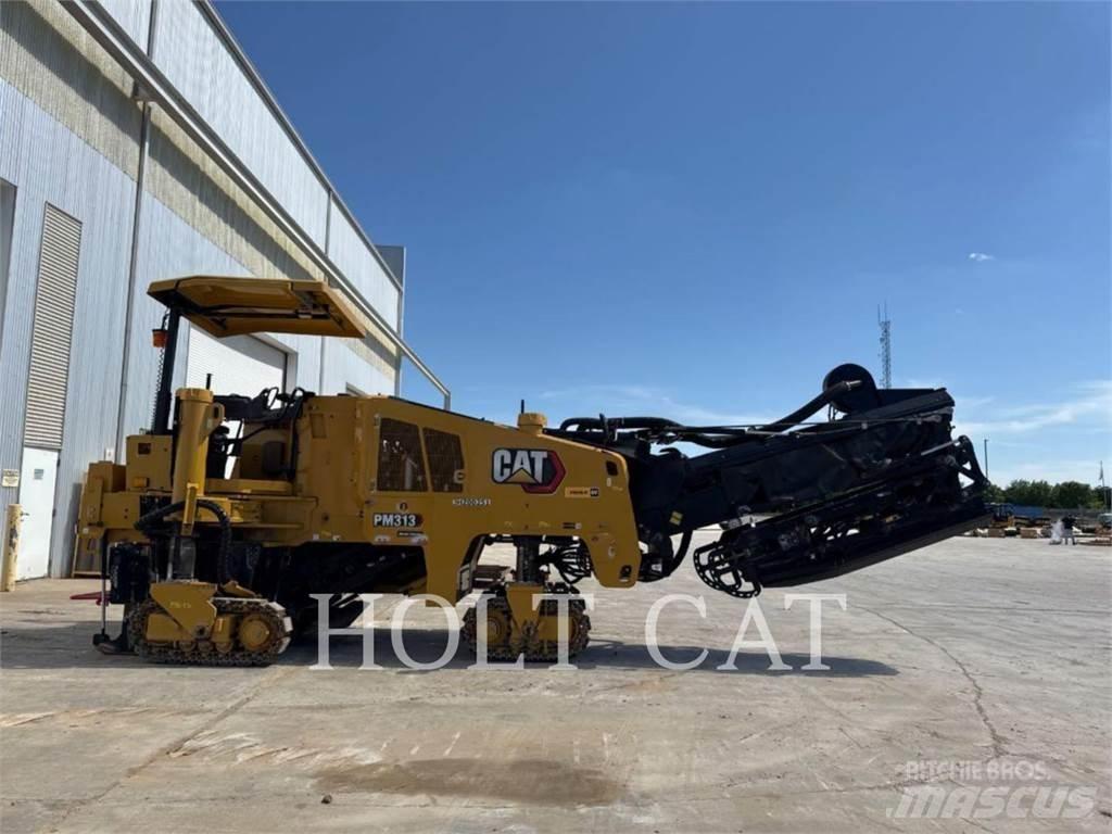 CAT PM313 Asfalta savācējs