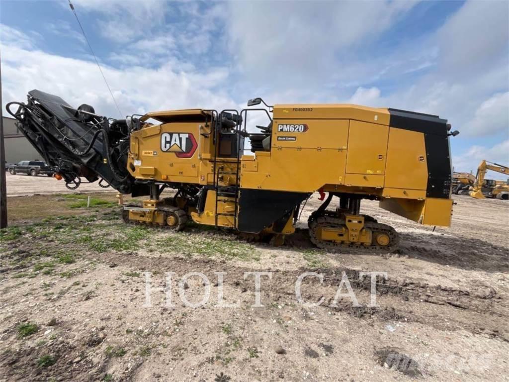 CAT PM620 Asfalta savācējs