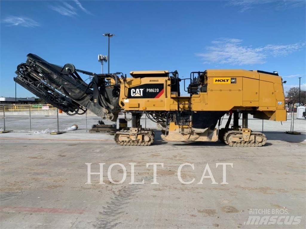 CAT PM620 Asfalta savācējs