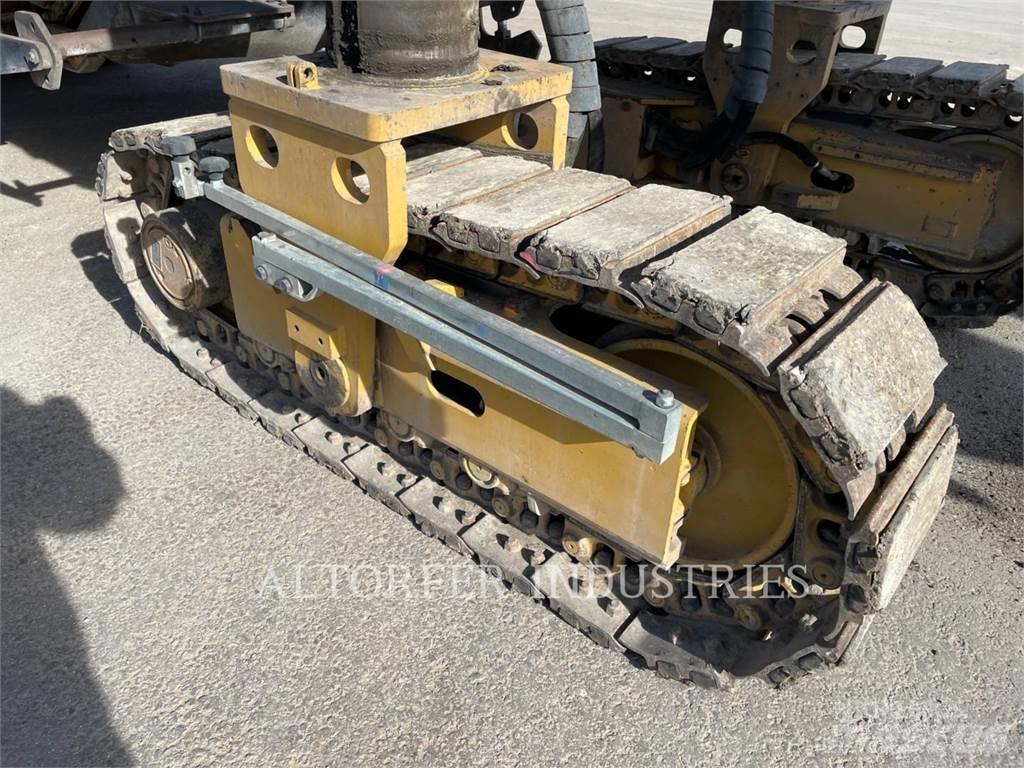CAT PM825 Asfalta dzesēšanas iekārtas