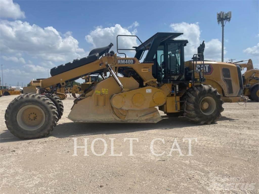 CAT RM400 CAB Iekrāvēji uz riteņiem