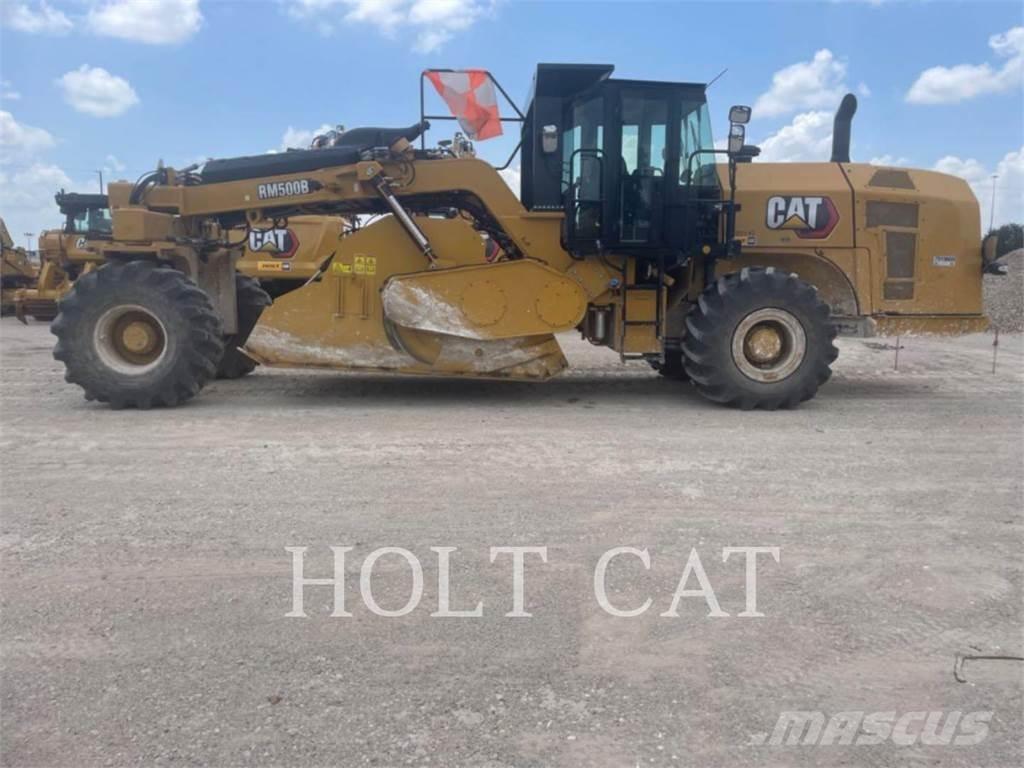CAT RM500B CAB Asfalta savācējs